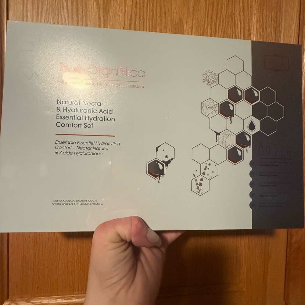 Natural Nectar & Hyaluronic Acid Comfort Set—Brand New!